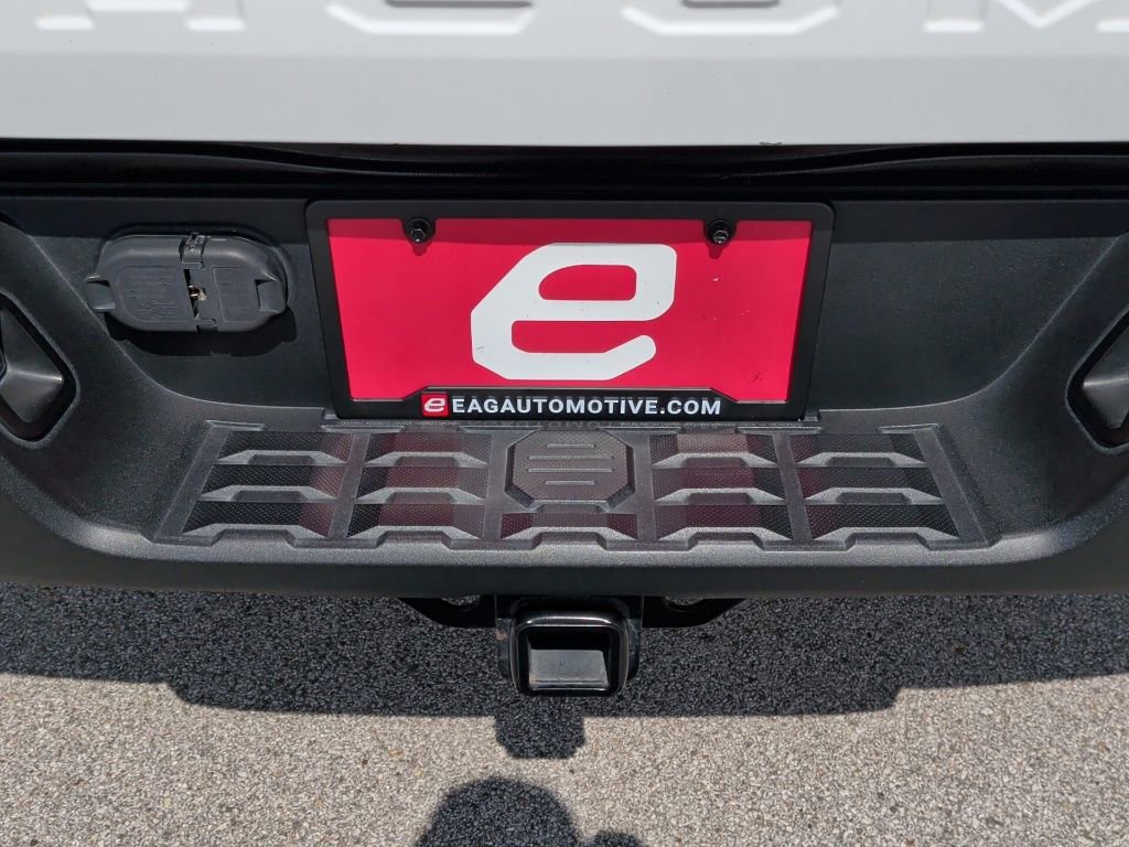 Used 2017 Toyota Tacoma TRD Sport w/ Premium & Technology Package image 39