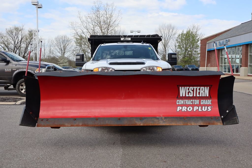 Used 2023 Chevrolet Silverado 3500 W/T w/ WT Convenience Package image 7