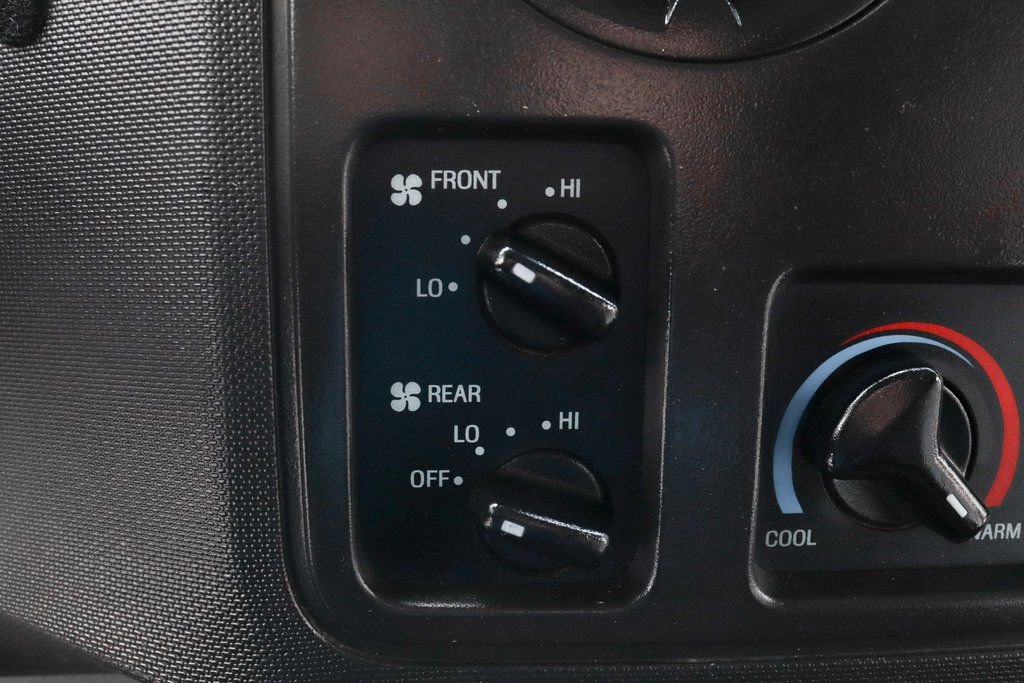 Used 2015 Ford E-450 and Econoline 450 Super Duty w/ Shuttle Bus Prep Package image 29