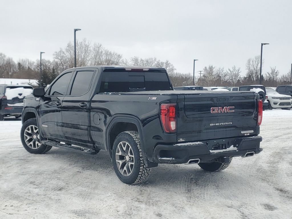 Used 2022 GMC Sierra 1500 Elevation w/ Elevation Premium Package image 3