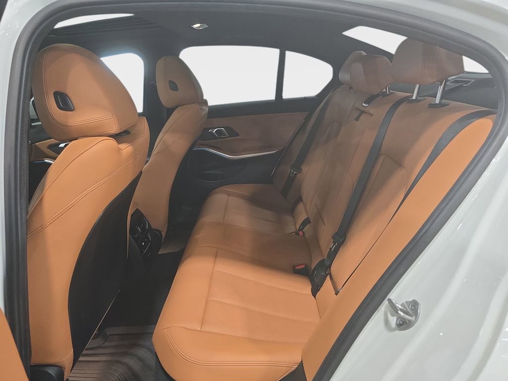 Certified 2024 BMW 330i Sedan w/ Premium Package RWD image 19