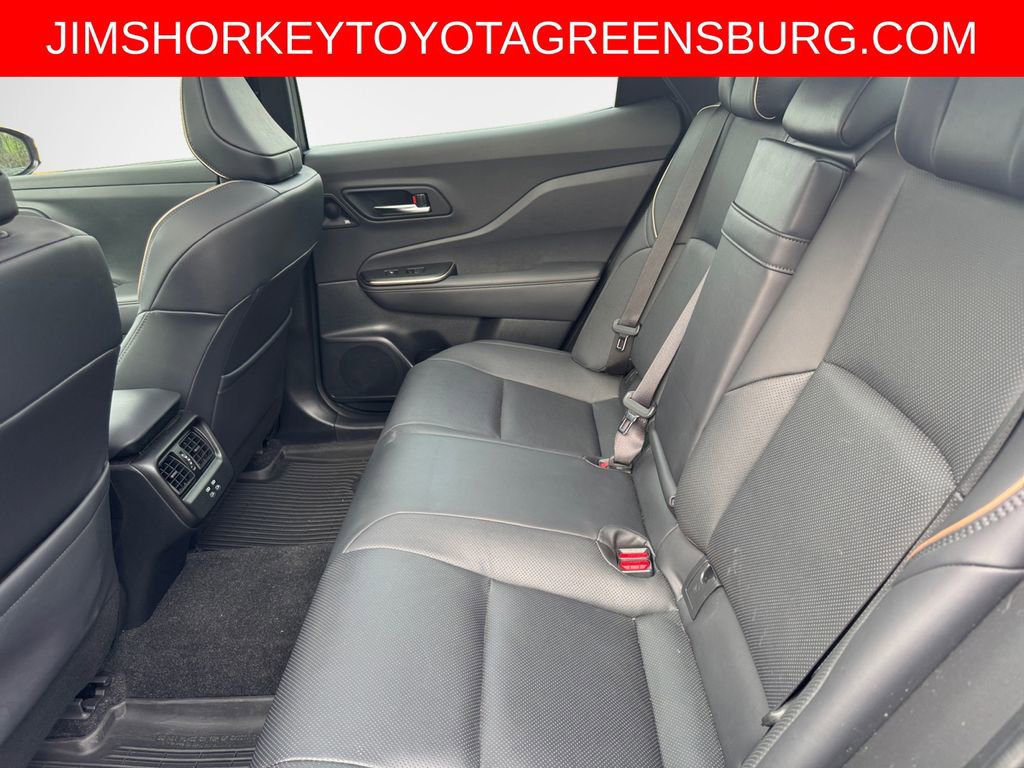 Used 2023 Toyota Crown Platinum image 24