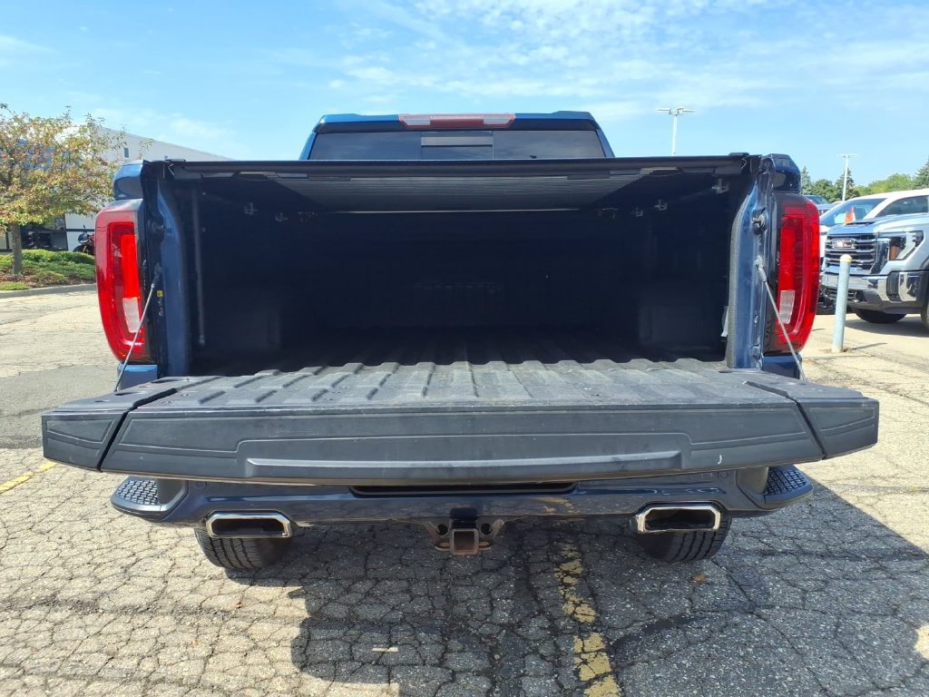 Certified 2020 GMC Sierra 1500 AT4 w/ AT4 Premium Package AWD/4WD image 8