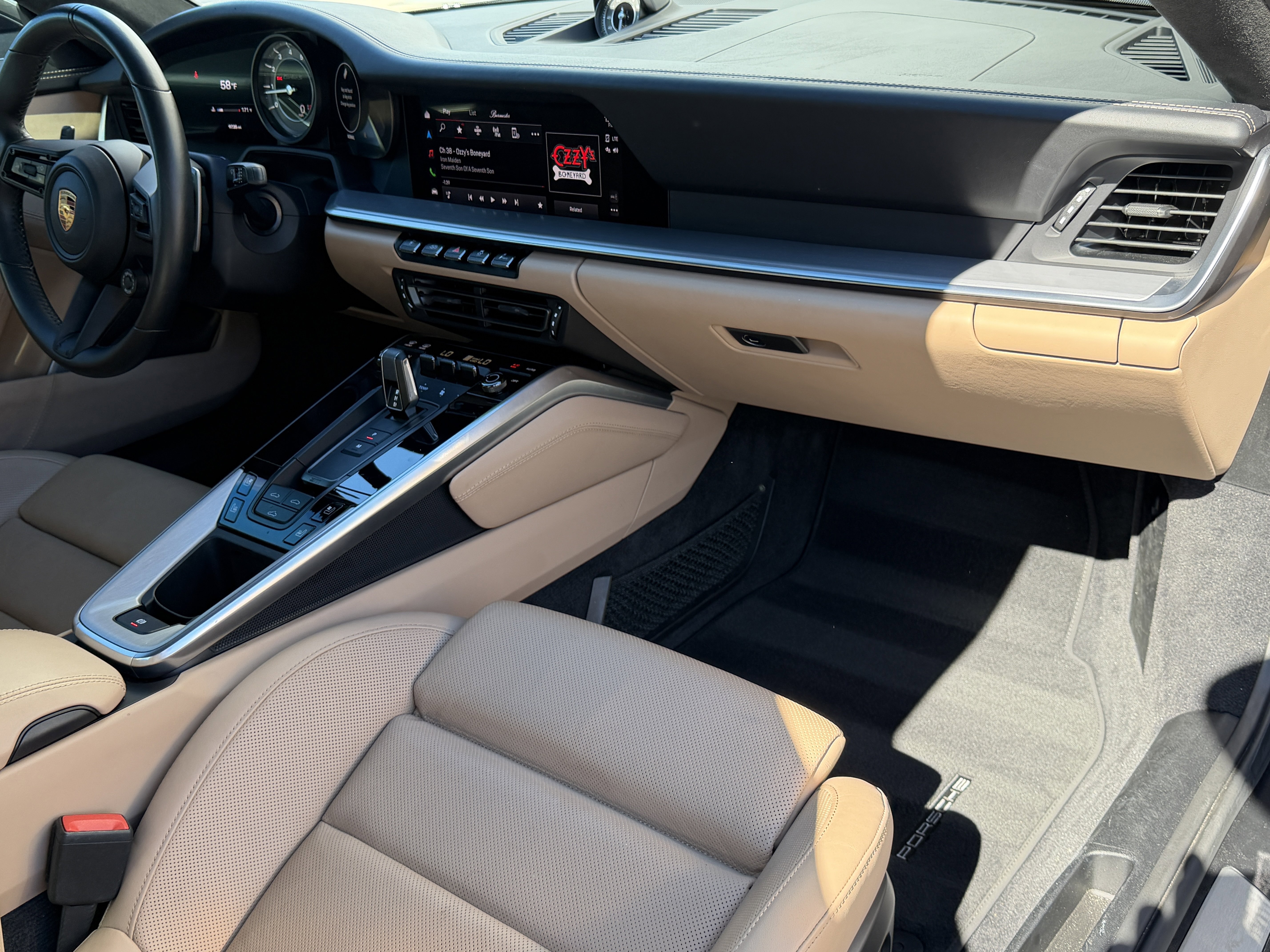 Certified 2022 Porsche 911 Turbo S image 14