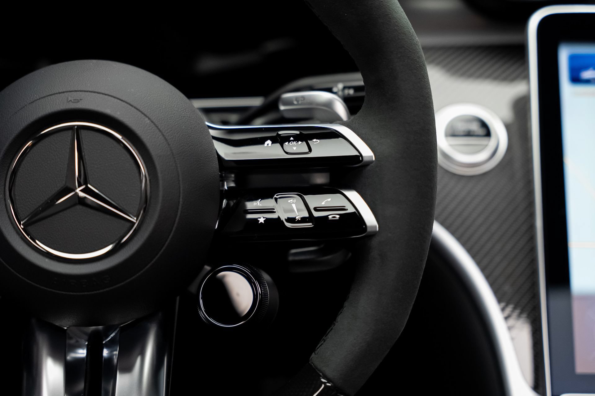 Used 2025 Mercedes-Benz C 36 AMG S image 49