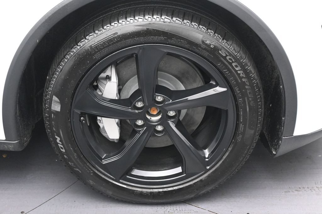 Used 2026 Tesla Model Y AWD image 32