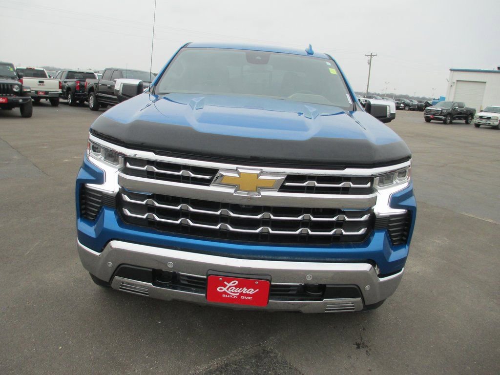 Used 2023 Chevrolet Silverado 1500 LTZ w/ LTZ Convenience Package II image 11
