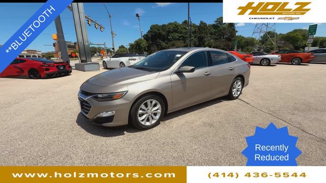 Certified 2022 Chevrolet Malibu LT w/ Leather Package FWD image 4