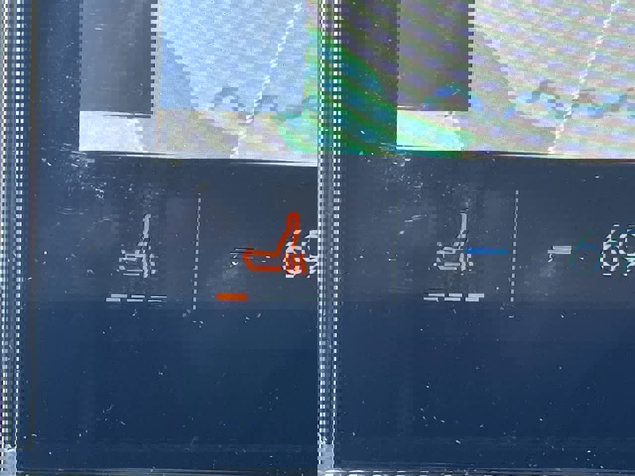 Used 2023 Lincoln Corsair Reserve w/ Equipment Group 201A image 23