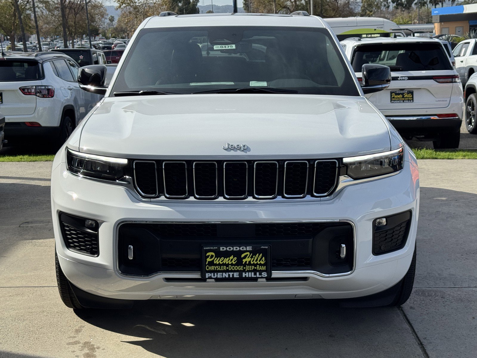 New 2025 Jeep Grand Cherokee Overland w/ Luxury Tech Group IV image 2