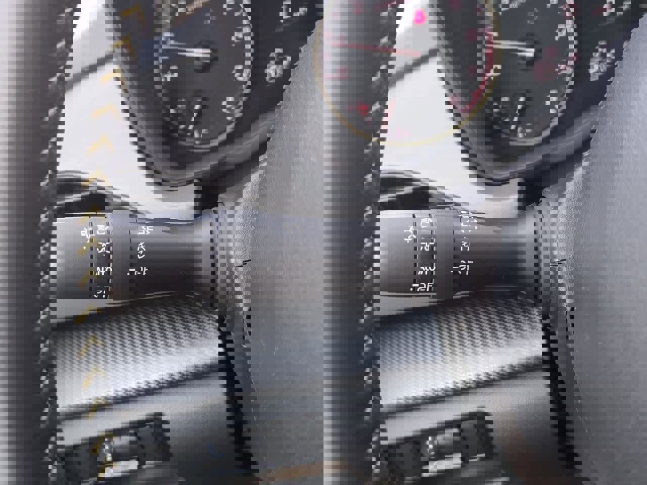 Certified 2025 Subaru Crosstrek 2.5i Sport w/ Crosstrek Mirror Package image 25