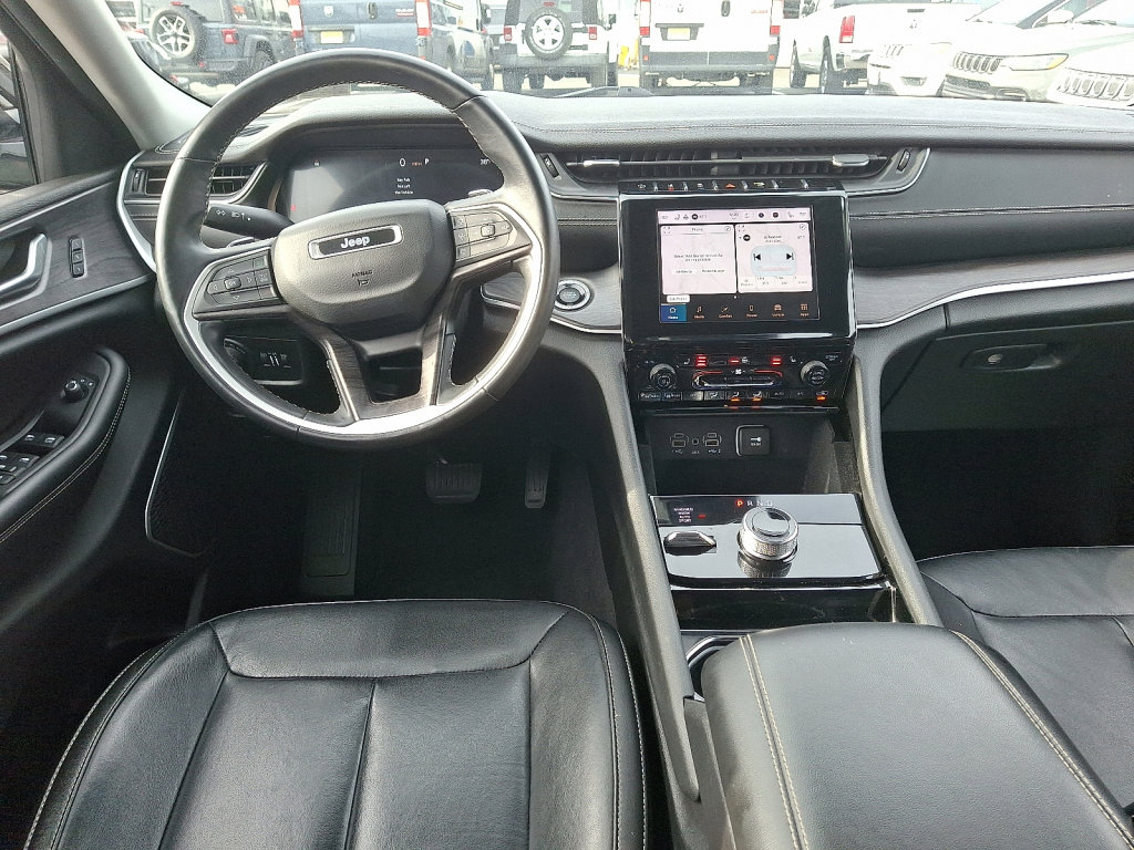 Used 2021 Jeep Grand Cherokee L Limited image 21