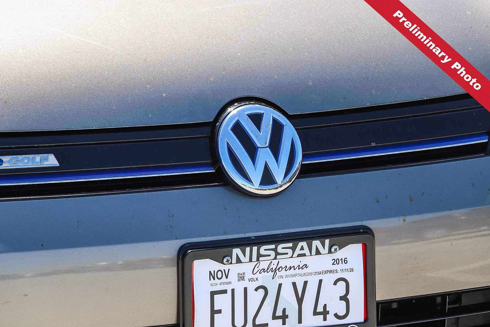 Used 2016 Volkswagen e-Golf SE FWD image 5