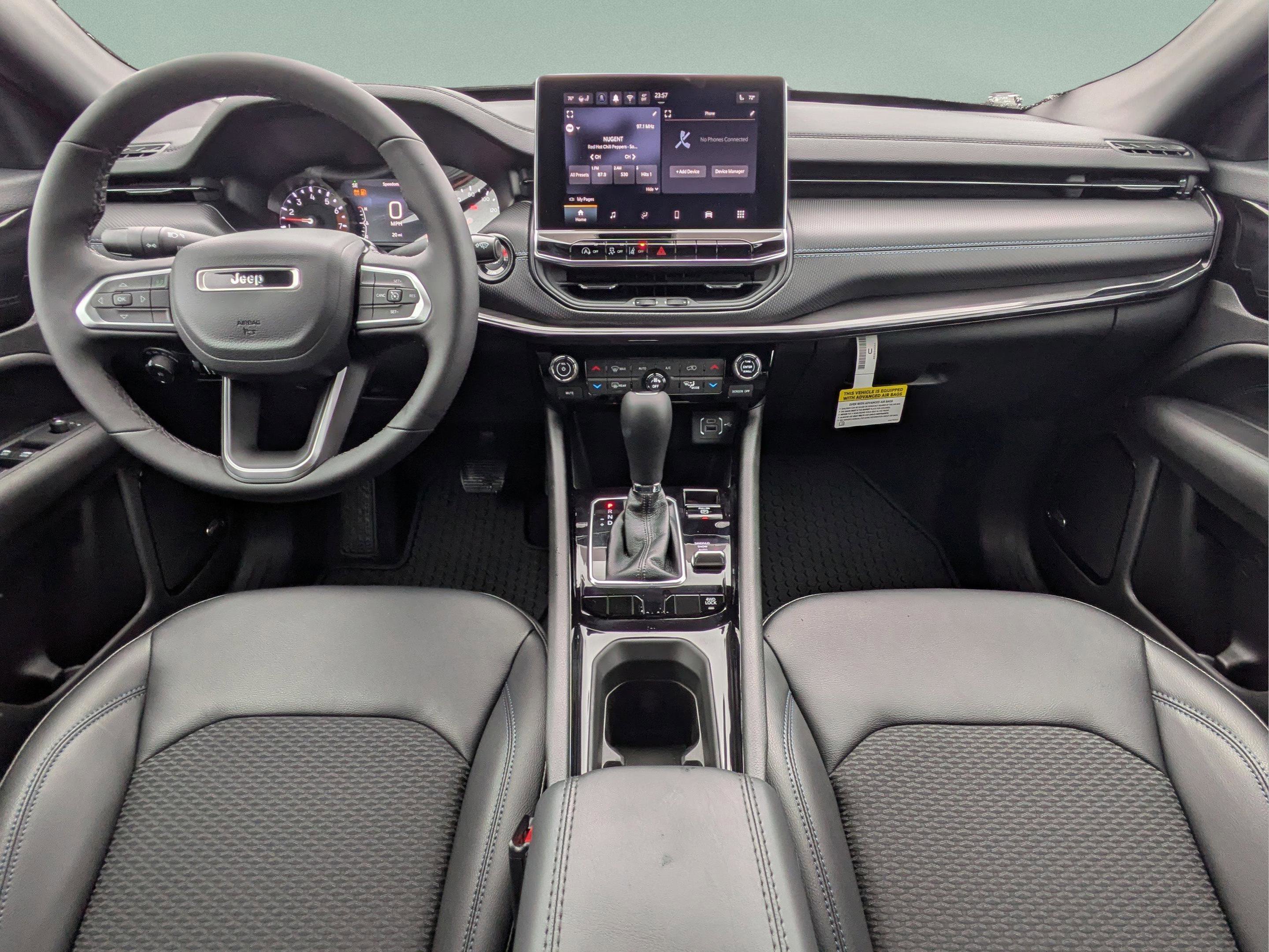 New 2026 Jeep Compass Latitude w/ Sun and Sound Group image 16