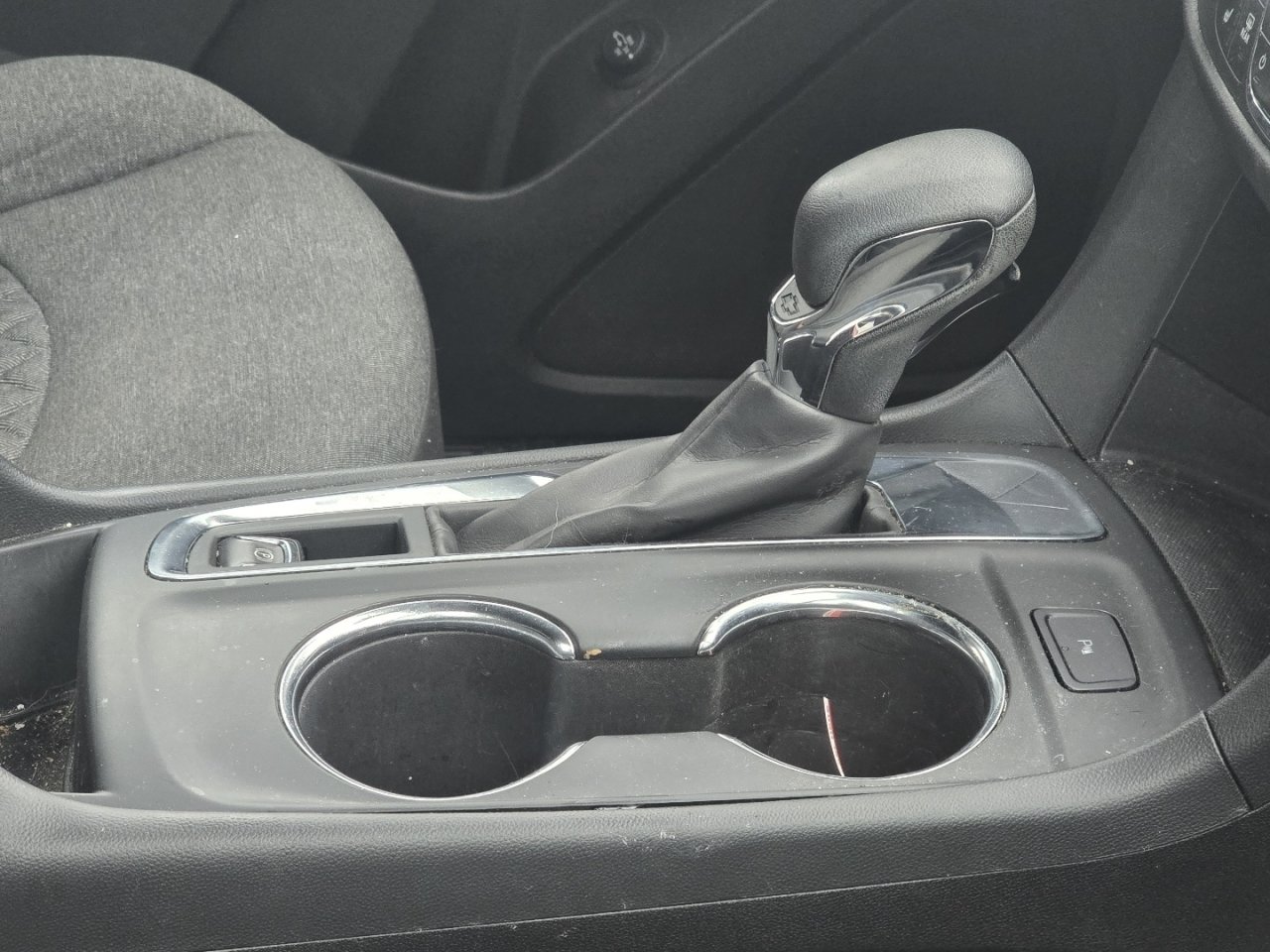 Used 2022 Chevrolet Equinox LT FWD image 14
