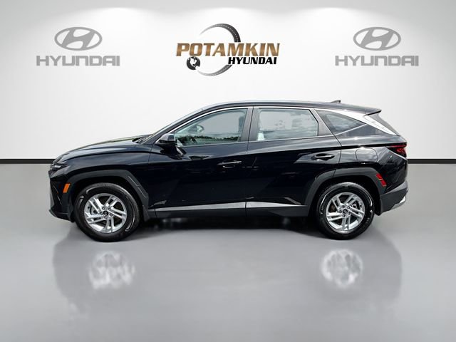 Certified 2026 Hyundai Tucson SE FWD image 8