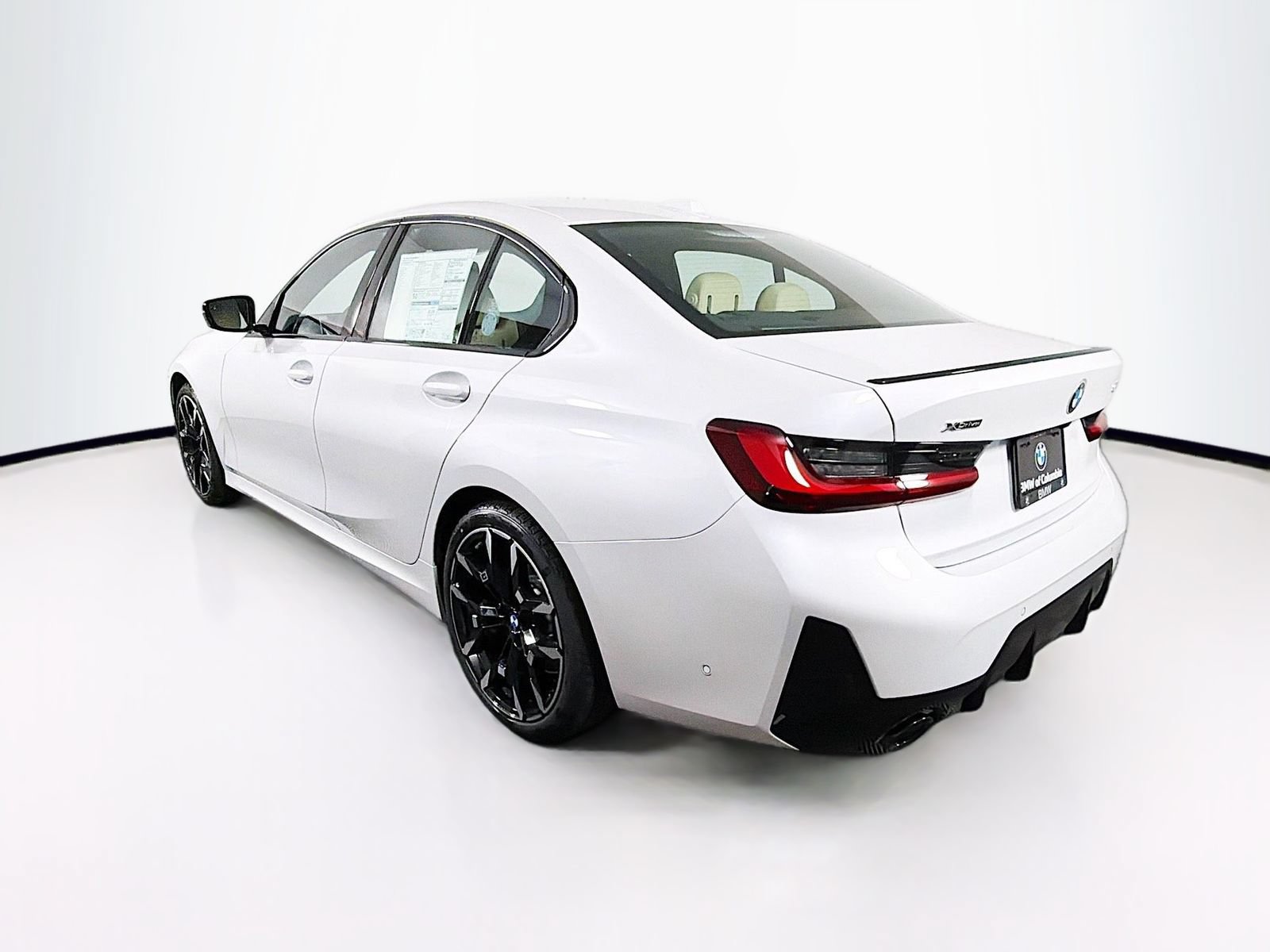 New 2026 BMW 330i xDrive Sedan w/ M Sport Package AWD/4WD image 5