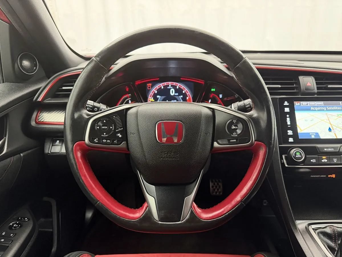 Used 2018 Honda Civic Type R image 10