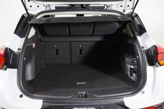 Used 2024 Buick Encore GX Preferred FWD image 18