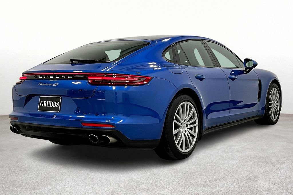 Used 2018 Porsche Panamera 4S image 2