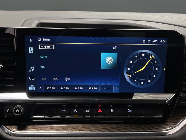 Used 2025 Chevrolet Silverado 1500 LT image 17