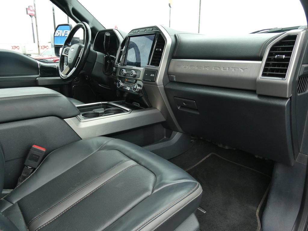 Used 2022 Ford F350 Platinum AWD/4WD image 15