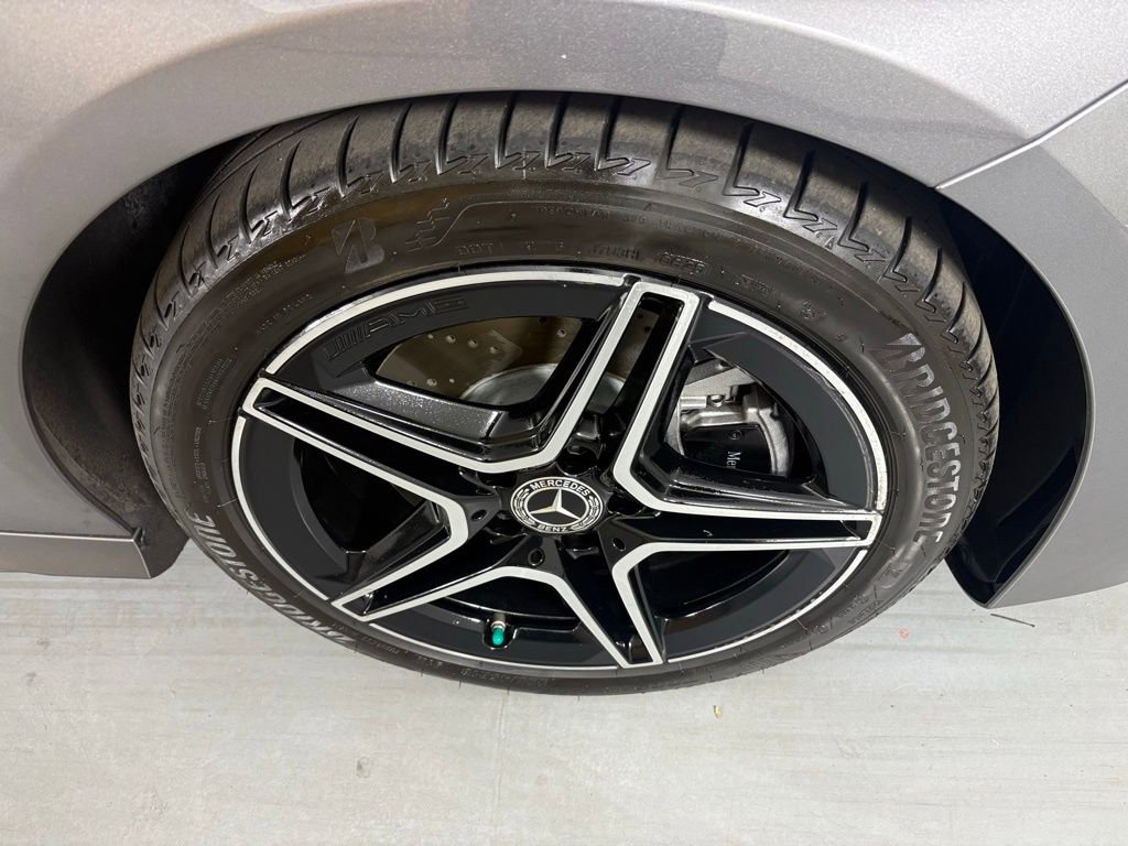 Used 2025 Mercedes-Benz CLA 250 image 12