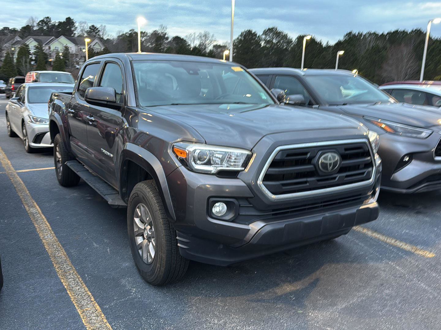 Used 2018 Toyota Tacoma SR5 image 4