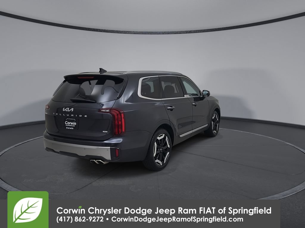 Used 2025 Kia Telluride S AWD/4WD image 13