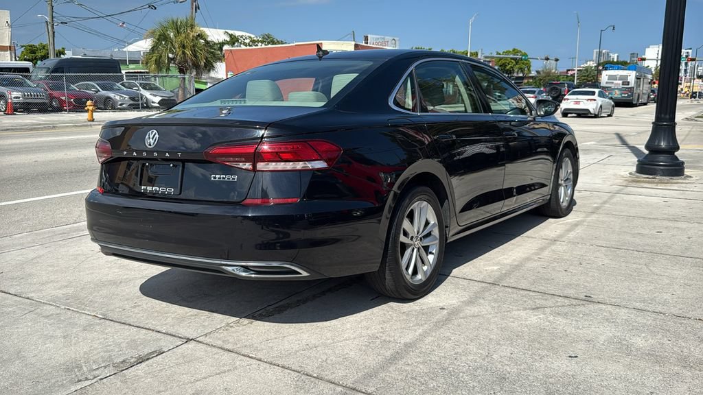 Used 2020 Volkswagen Passat 2.0T SE w/ Sunroof Package FWD image 14