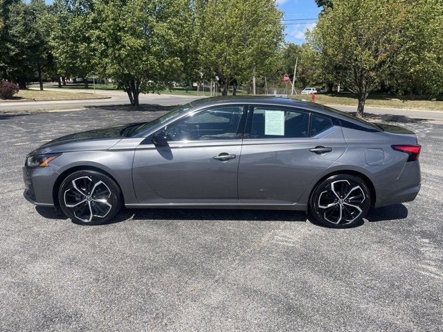 Used 2024 Nissan Altima 2.5 SR image 8