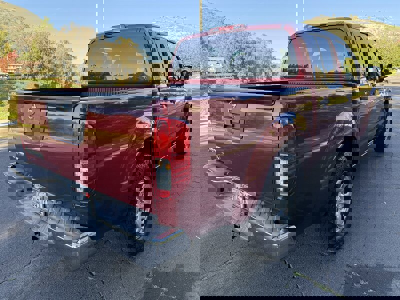 Used 2015 Nissan Frontier S image 7