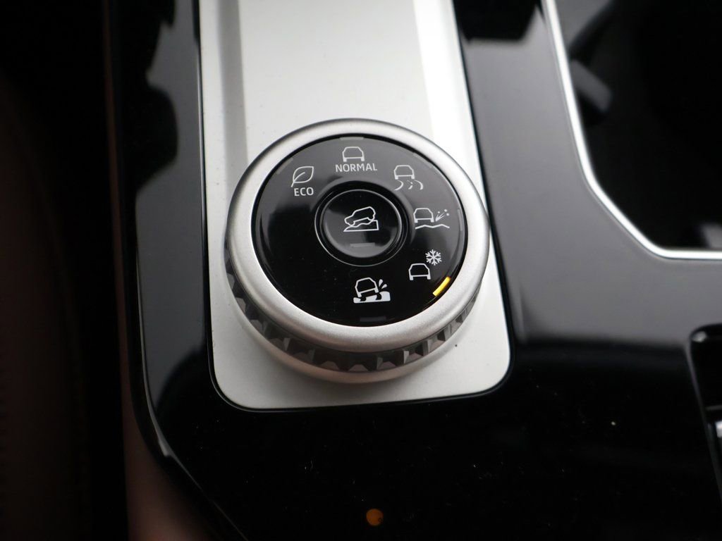 New 2026 Mitsubishi Outlander SEL AWD/4WD image 57
