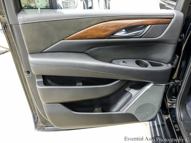 Used 2019 Cadillac Escalade ESV Premium Luxury AWD/4WD image 23