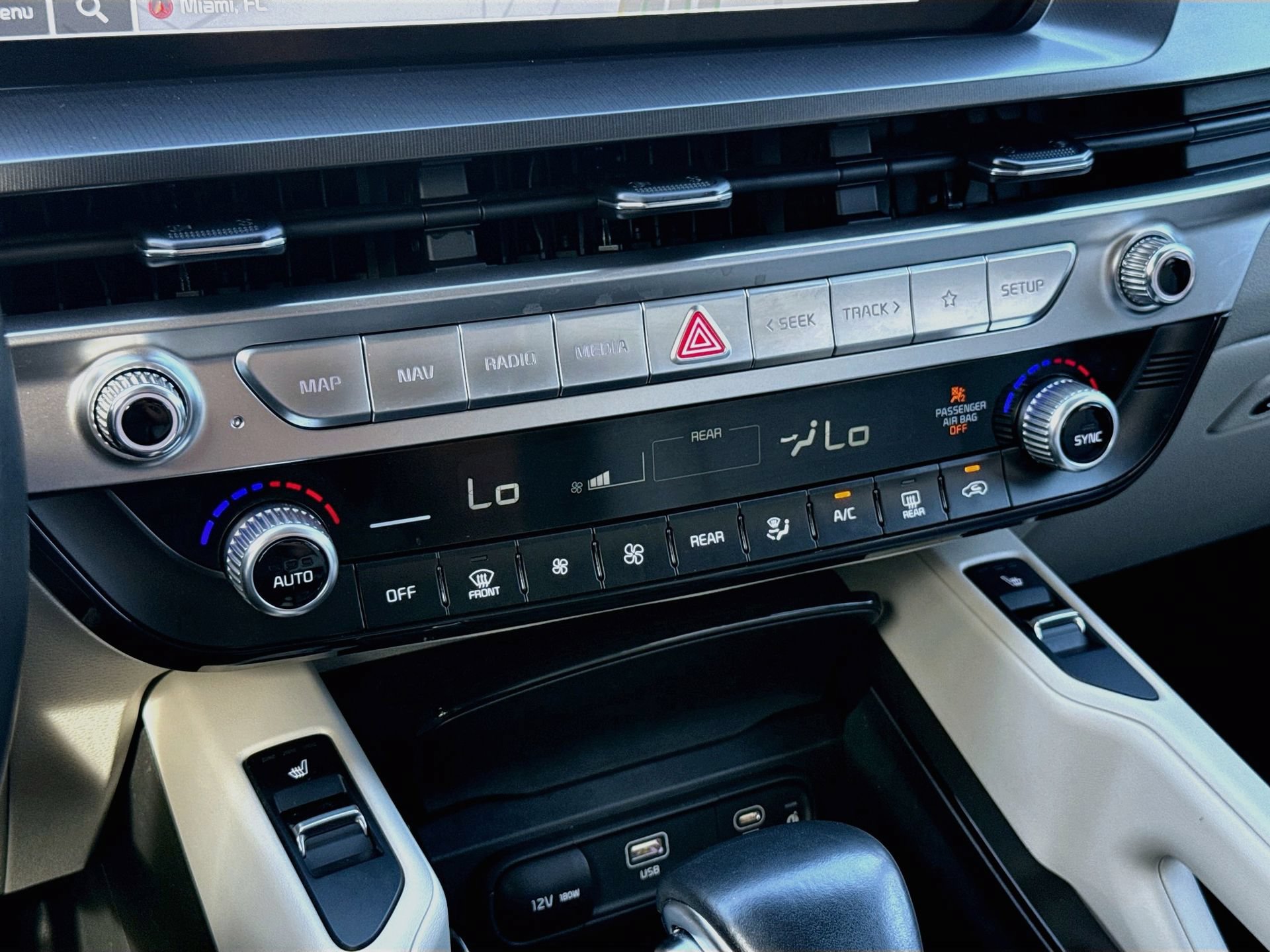 Used 2024 Kia Telluride S w/ S Sunroof Package FWD image 35