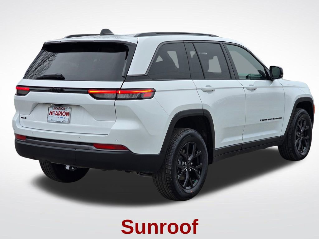New 2026 Jeep Grand Cherokee Altitude AWD/4WD image 21