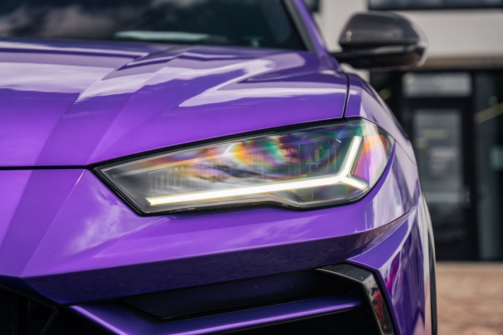 Used 2021 Lamborghini Urus AWD/4WD image 11