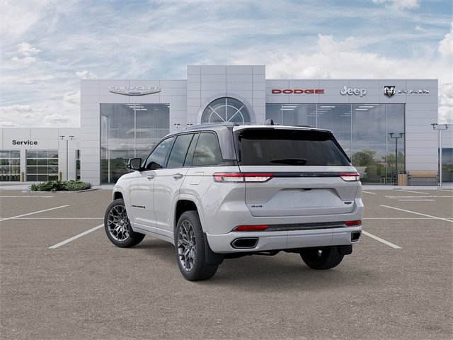New 2025 Jeep Grand Cherokee Summit image 3