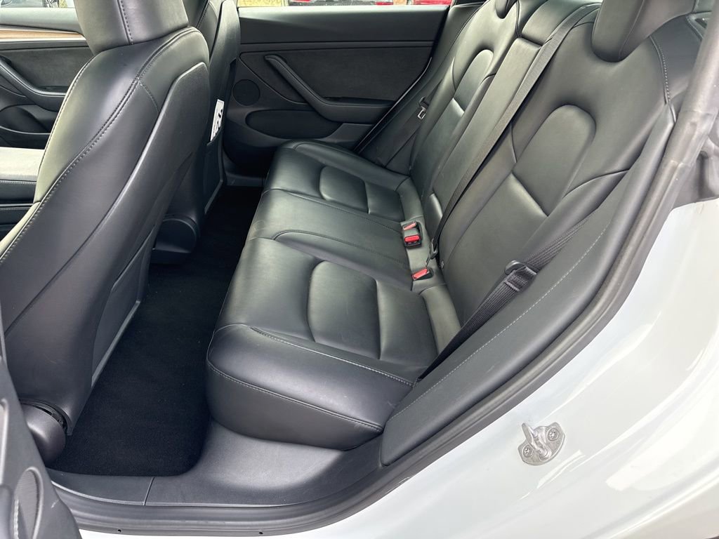 Used 2023 Tesla Model 3 Standard Range image 25