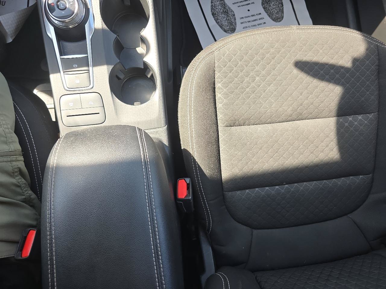 Used 2023 Ford Escape Active AWD/4WD image 34