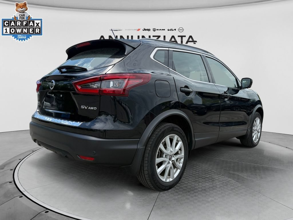 Certified 2022 Nissan Rogue Sport SV w/ Technology Package AWD/4WD image 5