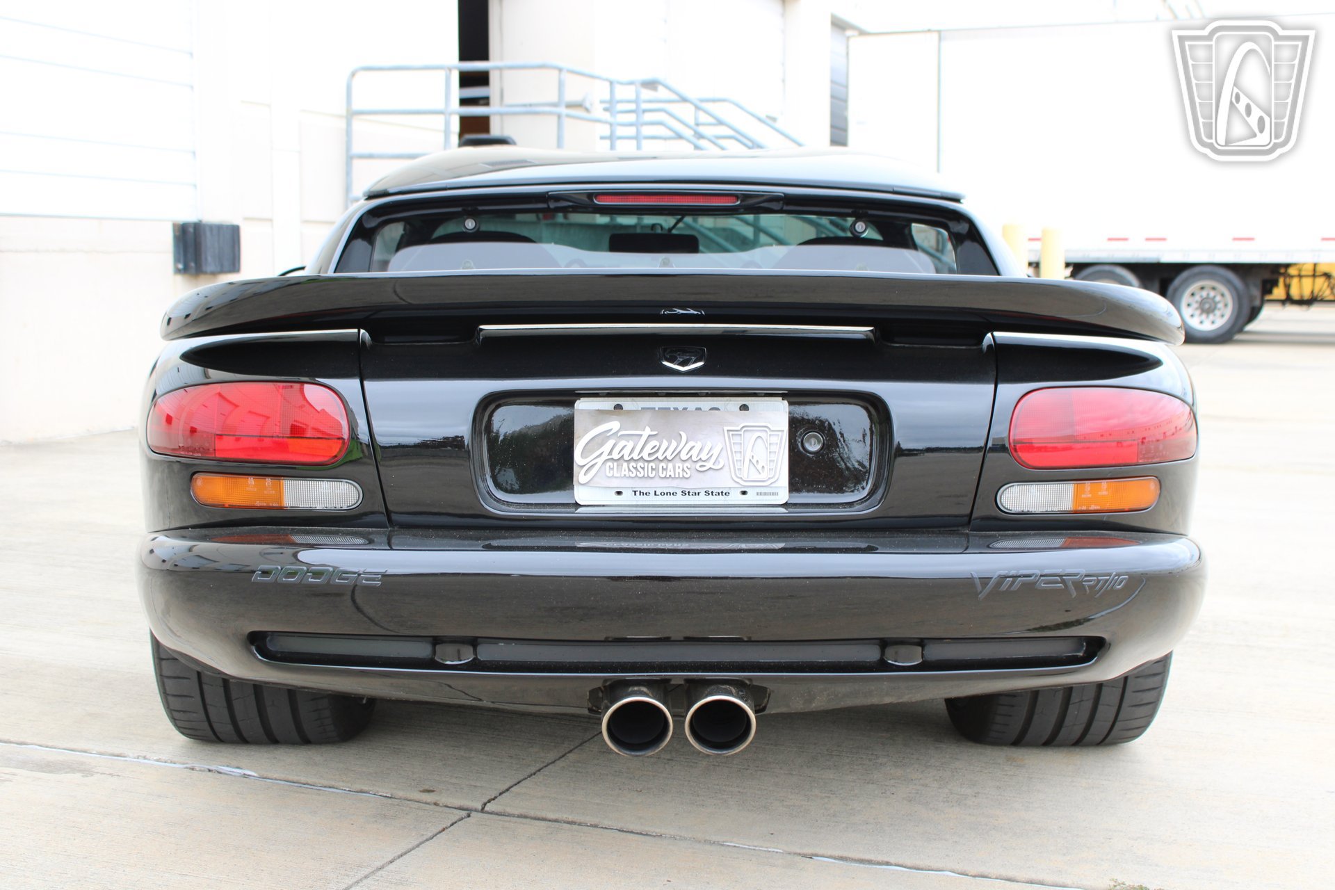 Used 2000 Dodge Viper RT/10 RWD image 12