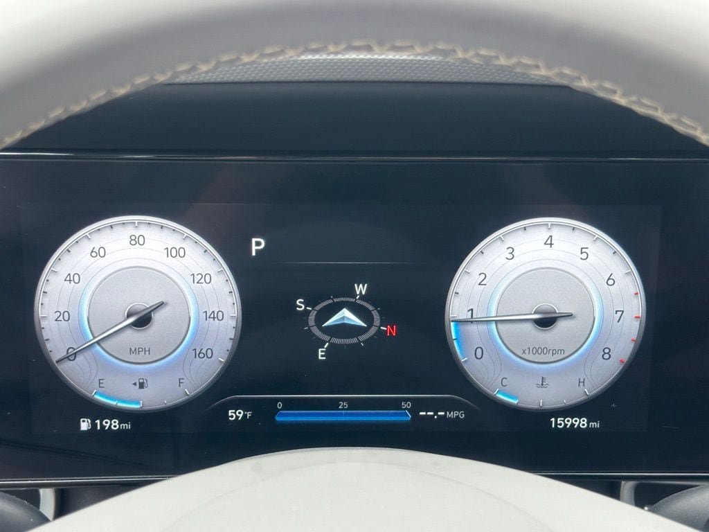 Certified 2023 Hyundai Elantra SEL w/ Convenience Package FWD image 16
