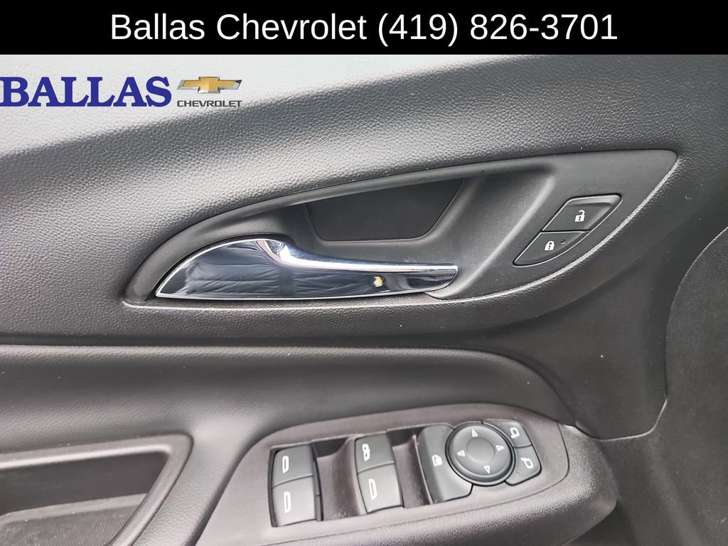 Certified 2018 Chevrolet Equinox LT image 24