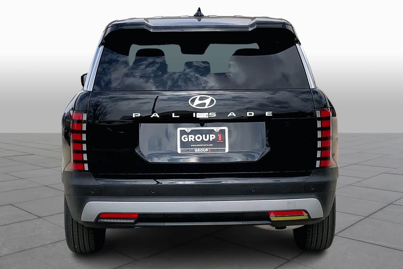 New 2026 Hyundai Palisade SE FWD image 4