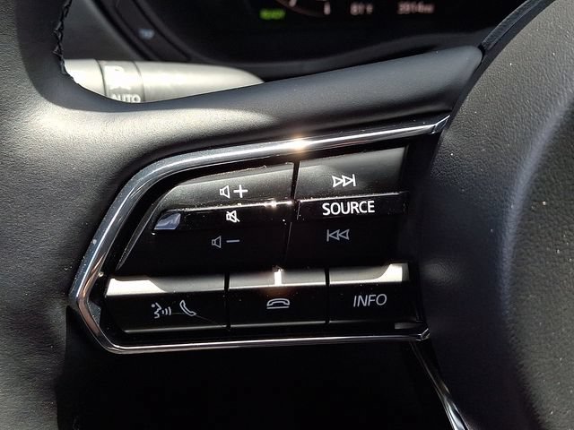Certified 2025 MAZDA CX-70 Plug-In Hybrid w/ Premium Plus AWD/4WD image 24