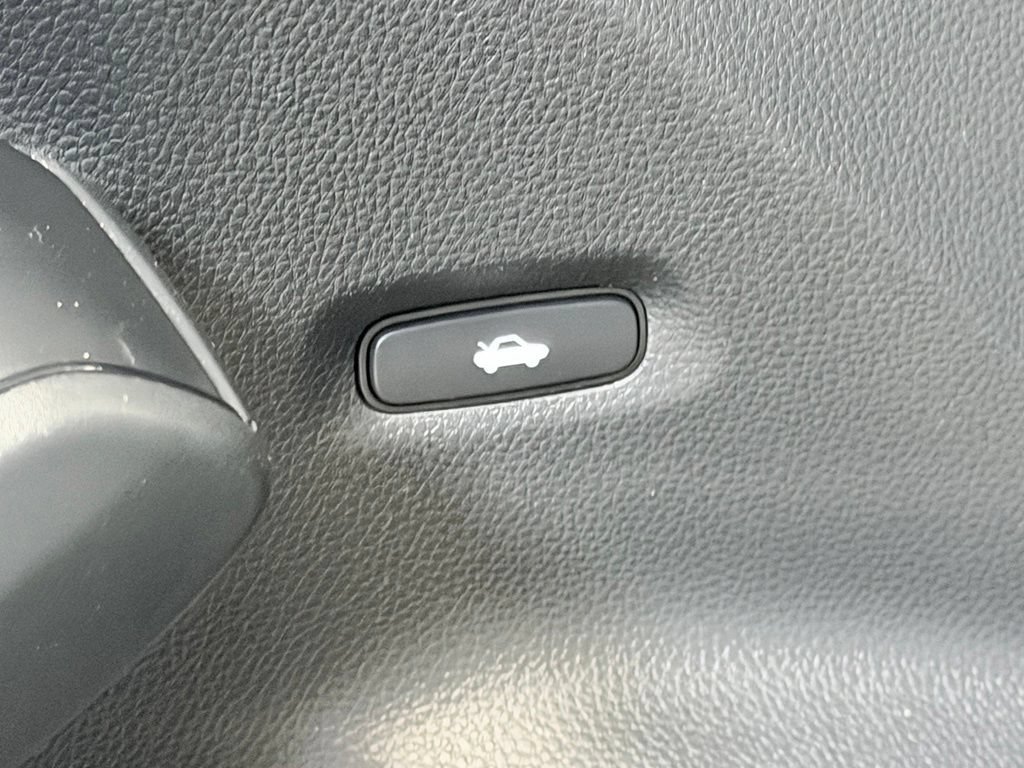 Used 2022 Honda Civic LX image 10