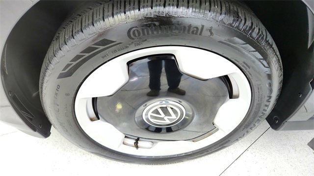 Used 2025 Volkswagen ID. Buzz Pro S image 55