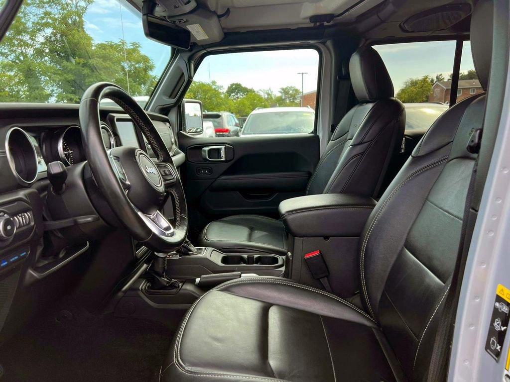 Certified 2022 Jeep Wrangler Unlimited Sahara w/ Cold Weather Group image 14