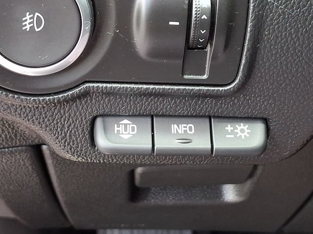 Used 2016 Buick Envision Premium AWD/4WD image 29
